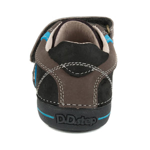 D.D. Step Little Kid Boy Shoes Black And Brown - Supportive Leather From Europe Kids Orthopedic - shoekid.ca